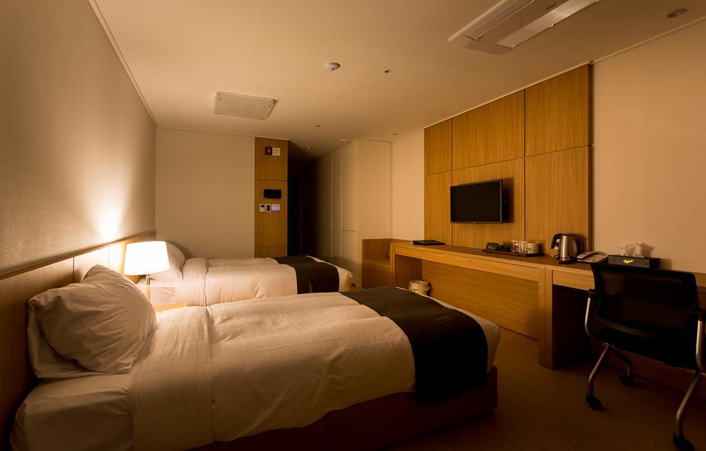 Hotel Logenir Gimcheon Room photo